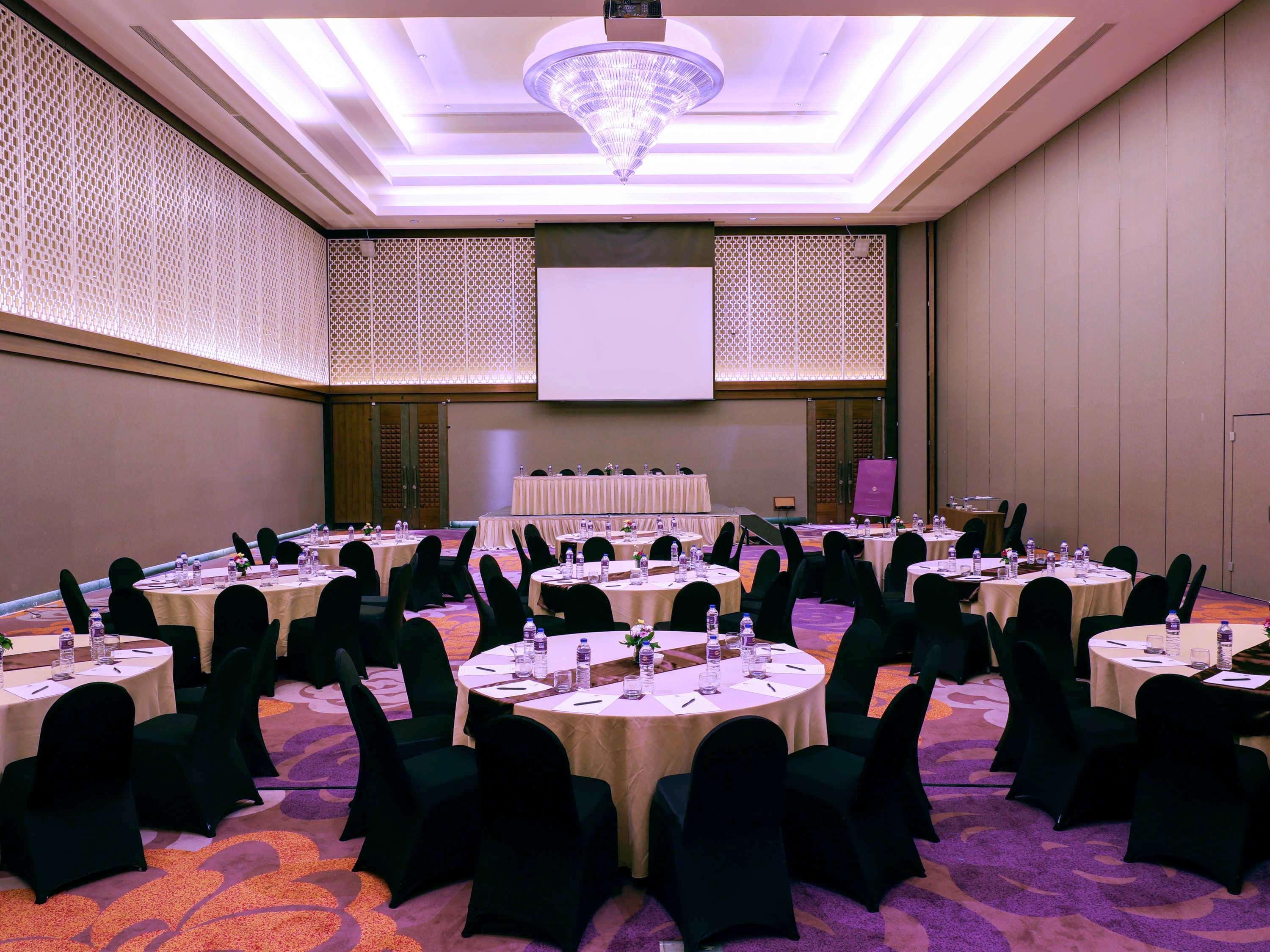 Grand Mercure Bandung Setiabudi Exterior foto