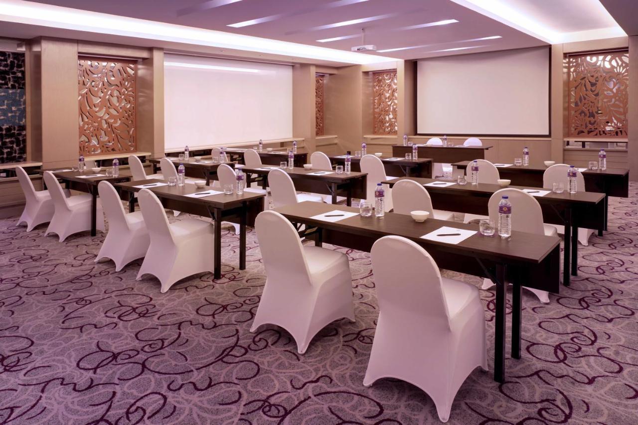 Grand Mercure Bandung Setiabudi Exterior foto