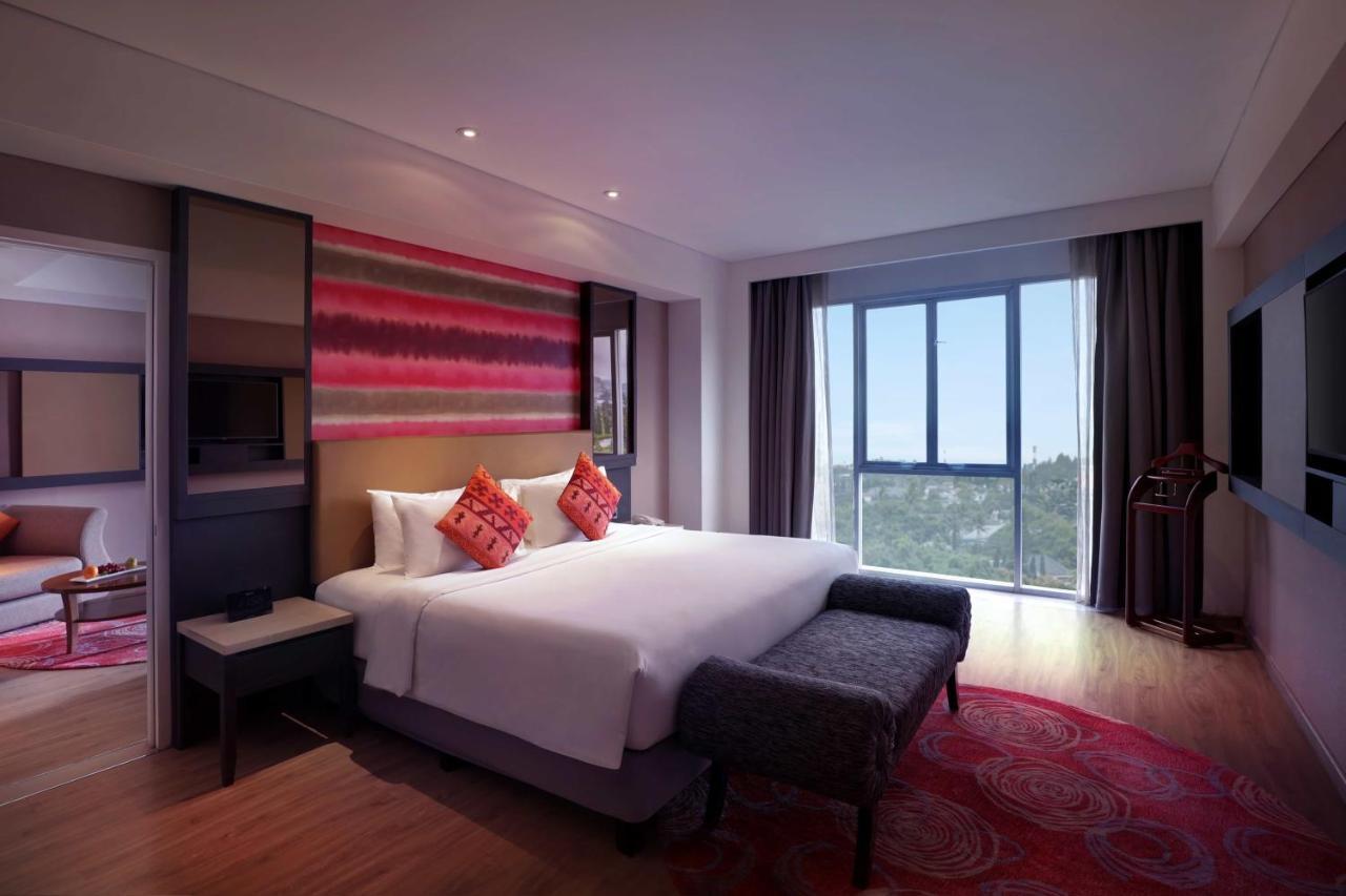 Grand Mercure Bandung Setiabudi Exterior foto